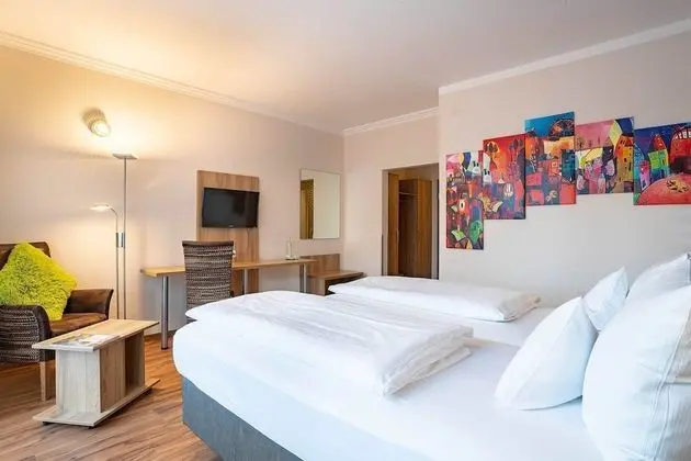 Comfort Tek Büyük Yataklı Oda
