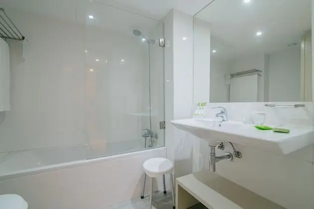Premium Apart Daire, 2 Yatak Odası, Havuz Manzaralı