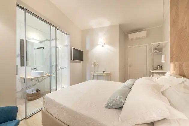 Deluxe Süit, Balkon, Kısmi Deniz Manzaralı