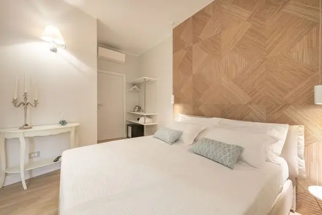 Deluxe Süit, Balkon, Kısmi Deniz Manzaralı