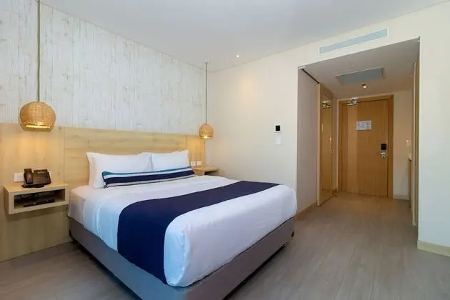 Tek Büyük Yataklı Oda, Balkon