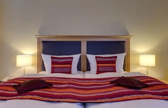 Deluxe Tek Büyük Yataklı Oda, Balkon, Deniz Manzaralı