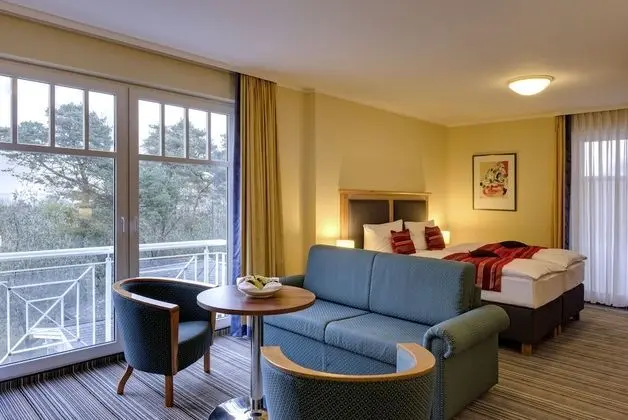 Premium Tek Büyük Yataklı Oda, Balkon, Deniz Manzaralı