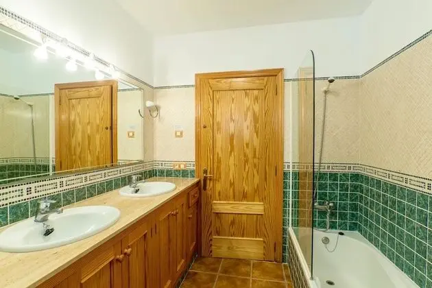 Villa, 4 Yatak Odası, Kişiye Özel Havuzlu