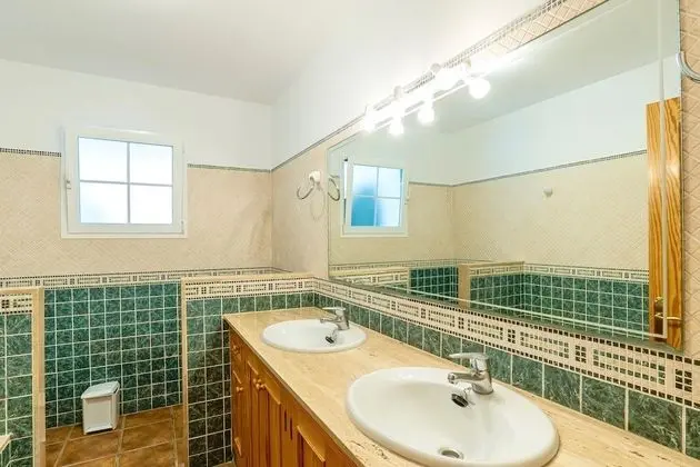 Villa, 4 Yatak Odası, Kişiye Özel Havuzlu