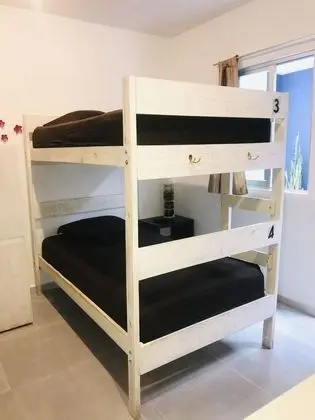 Ortak Ranzalı Oda, 1 Yatak Odası, Buzdolabı