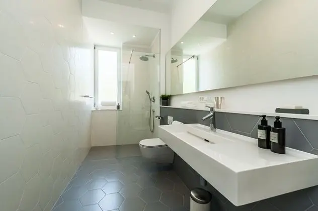 Apart Daire, Deniz Manzaralı