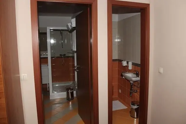 Superior Tek Büyük veya İki Ayrı Yataklı Oda