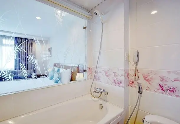 Deluxe Tek Büyük veya İki Ayrı Yataklı Oda