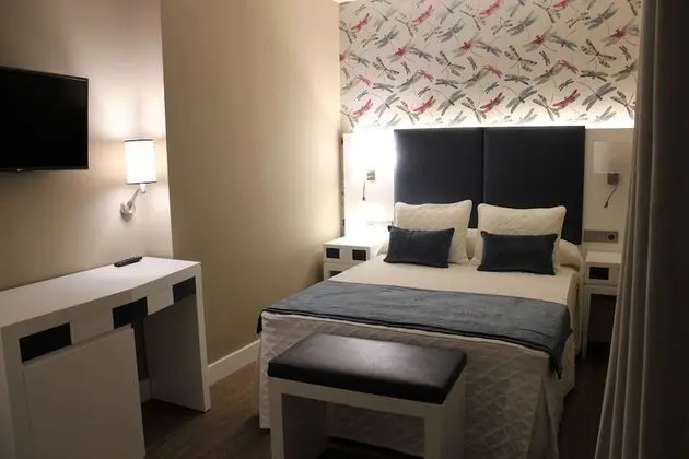 Tek Büyük Yataklı Oda, Avlu Manzaralı