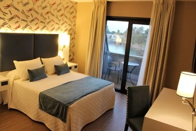 Tek Büyük Yataklı Oda, Deniz Manzaralı