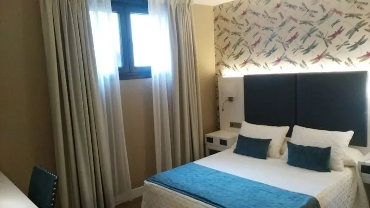 Tek Büyük Yataklı Oda, Şehir Manzaralı