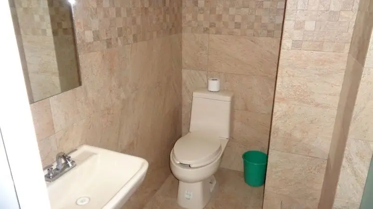 Basic Oda, 1 Büyük (Queen) Boy Yatak