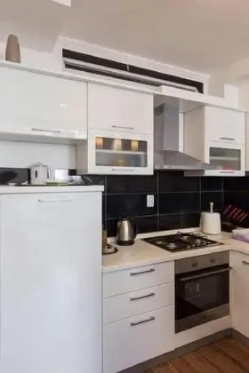 Apart Daire (Duplex Two-Bedroom Apartment with Ter)