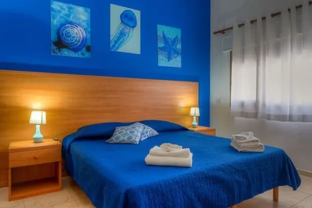 Comfort Tek Büyük Yataklı Oda