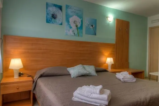 Comfort Tek Büyük Yataklı Oda