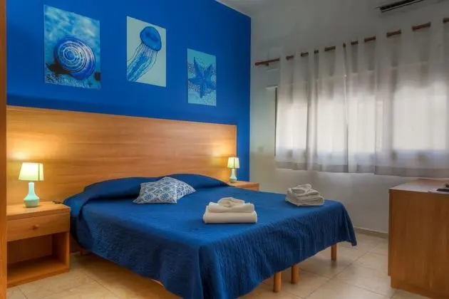 Comfort Tek Büyük Yataklı Oda