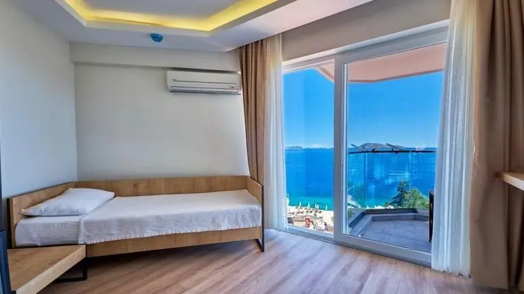 Aile Odası, Deniz Manzaralı