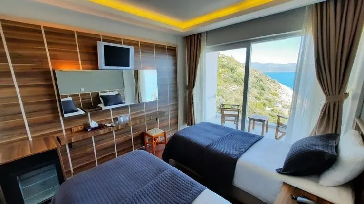 İki Ayrı Yataklı Oda, Deniz Manzaralı, Balkonlu