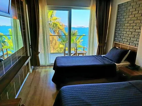 İki Ayrı Yataklı Oda, Deniz Manzaralı, Balkonlu