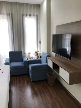 Deluxe Üç Kişilik Oda