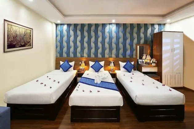 Deluxe Üç Kişilik Oda