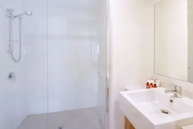 Standard Apart Daire, 2 Yatak Odası, Göl Manzaralı