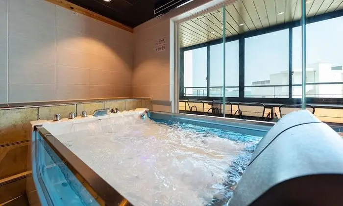 #303 (Ocean View Spa)