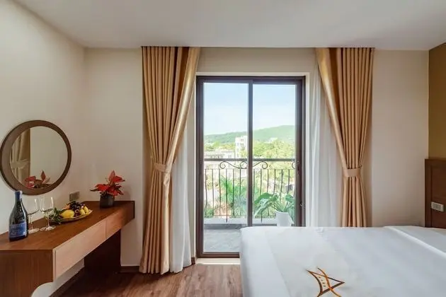 Deluxe Tek Büyük veya İki Ayrı Yataklı Oda