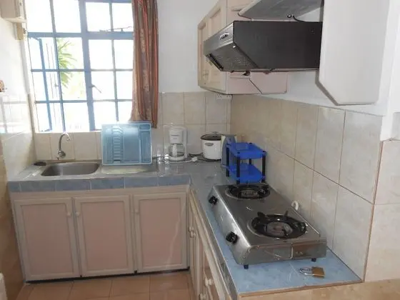 Comfort İki Ayrı Yataklı Oda, 2 Yatak Odası, Mutfak, Havuz Manzaralı