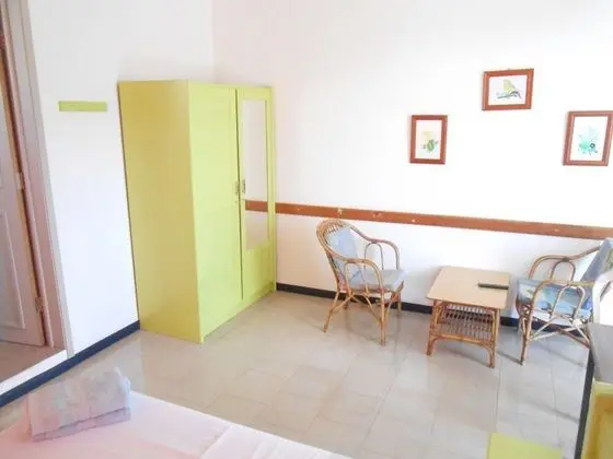 Comfort İki Ayrı Yataklı Oda, 2 Yatak Odası, Mutfak, Havuz Manzaralı