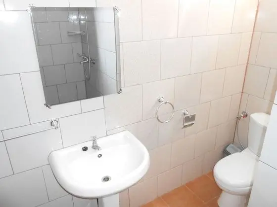 Comfort İki Ayrı Yataklı Oda, 2 Yatak Odası, Mutfak, Havuz Manzaralı