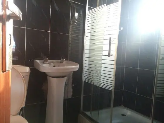 Classic Tek Büyük Yataklı Oda