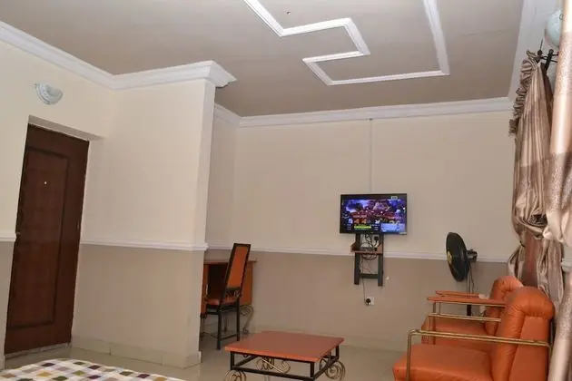 Deluxe Tek Büyük Yataklı Oda