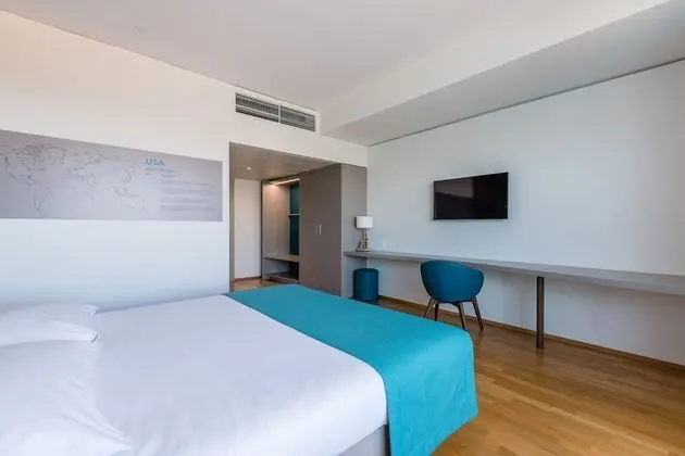 Room L