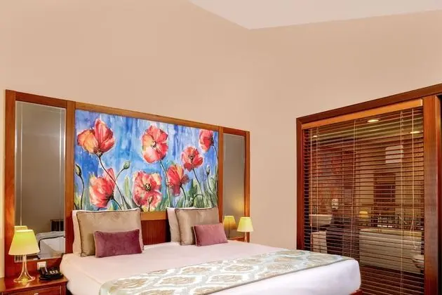 Hill Suite Sea View