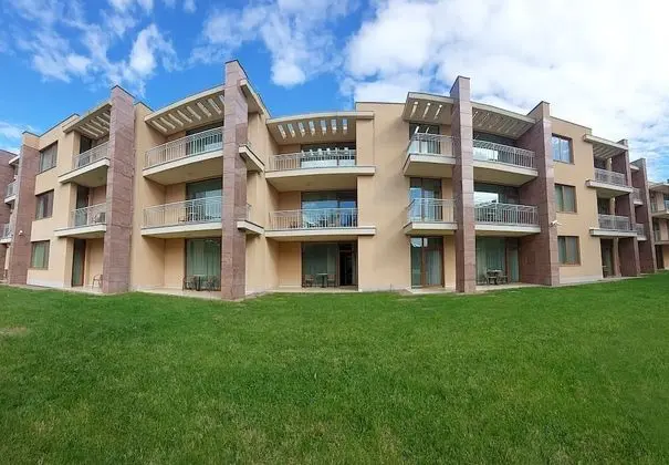 Apart Daire, 2 Yatak Odası, Zemin Kat