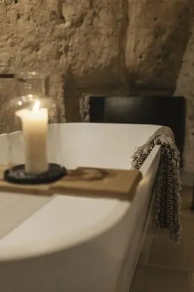 Deluxe Dört Kişilik Oda, Banyolu/Duşlu, Avlu Manzaralı