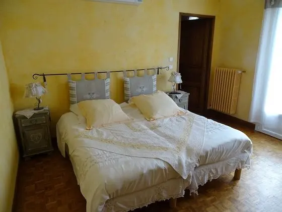 Chambre 2 - Le Destourbes