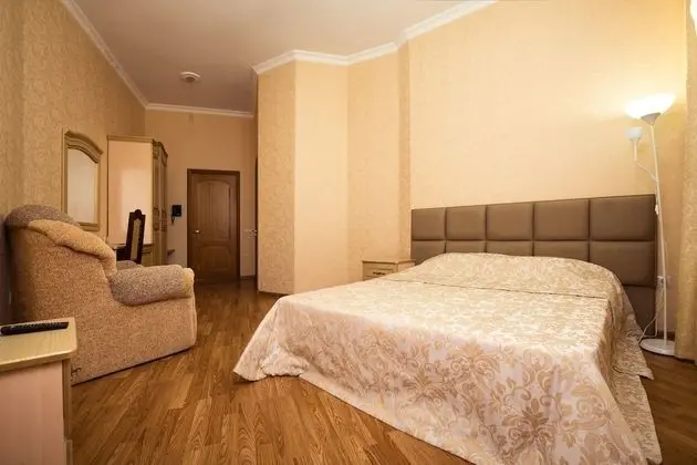 Comfort Tek Büyük Yataklı Oda