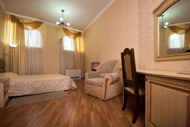 Comfort Tek Büyük Yataklı Oda