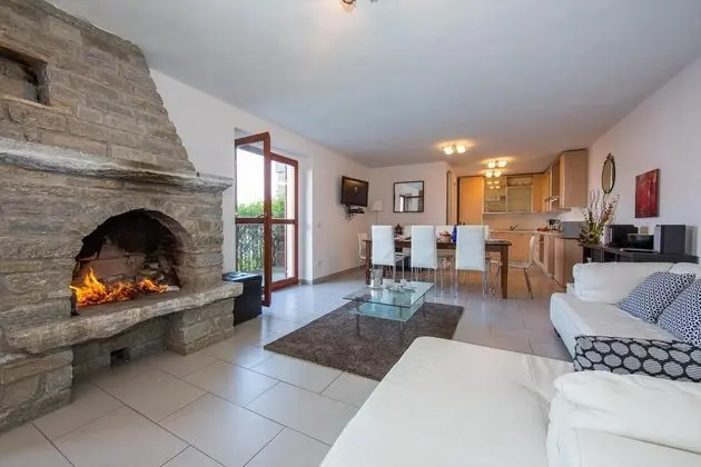 Family Sıra Ev, Birden Çok Yatak, Bahçeli (Villa Aquila)