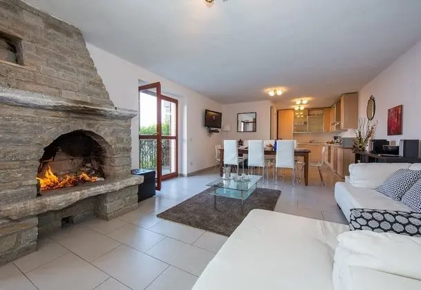 Family Sıra Ev, Birden Çok Yatak, Bahçeli (Villa Aquila)