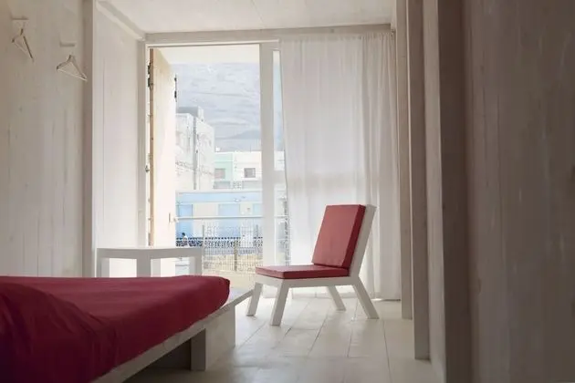 Design Tek Büyük Yataklı Oda, 1 Çift Kişilik Yatak