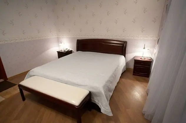 Romantic Tek Büyük Yataklı Oda