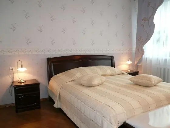 Romantic Tek Büyük Yataklı Oda