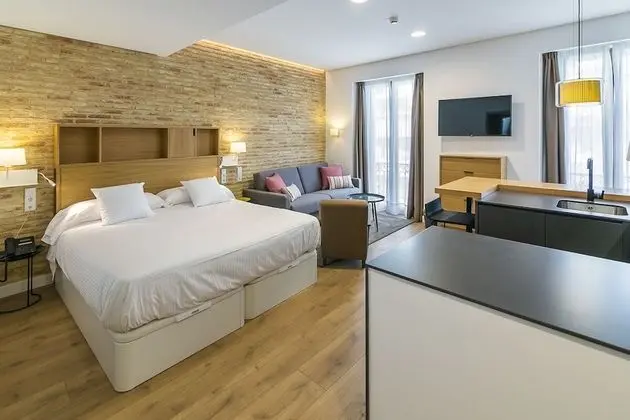 Deluxe Stüdyo