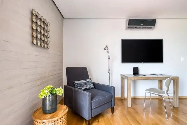 Executive Studio