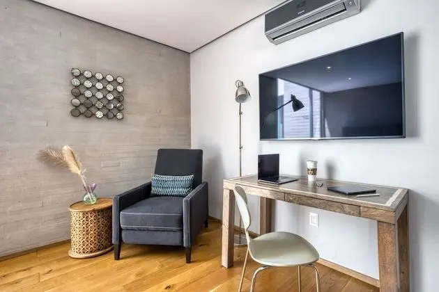 Premium Double Studio