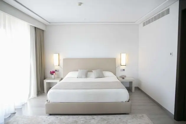 Suite junior (Máximo 2 Adultos + 2 Children)